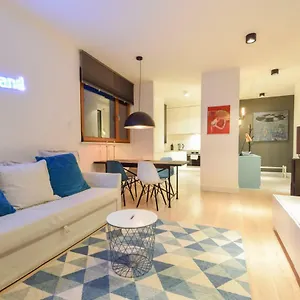 Apartament Shortstaypoland Kieslowskiego, Warszawa